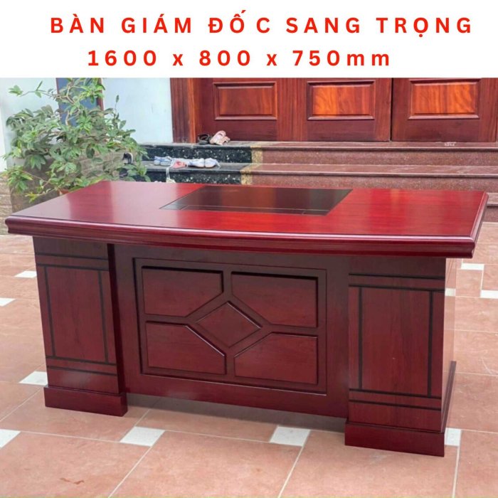 Bàn Văn Phòng Giám Đốc Cổ Điển 1m6 x 80 - BGĐ25