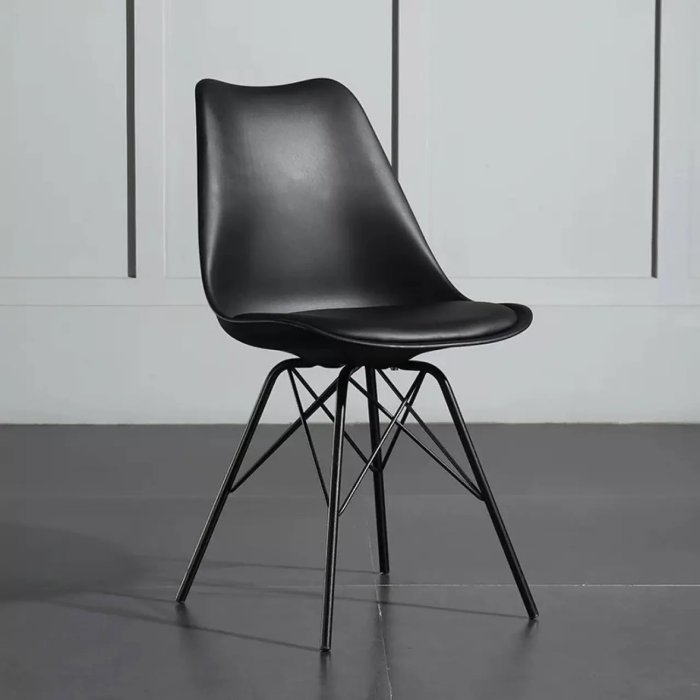 Ghế Cà Phê Eames Nệm Chân Sắt - CF7